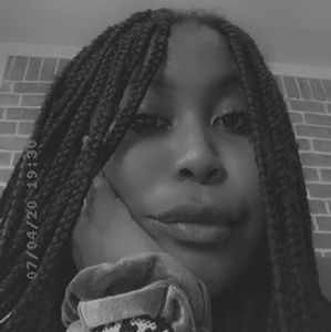 Meet your Posher, Esther